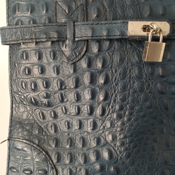 Genuine Leather Navy Blue Purse - Picture 2 of 6